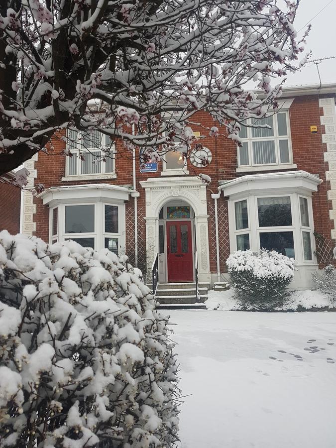 Madison House Bed and Breakfast Southampton Exterior foto