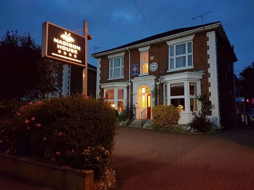 Madison House Bed and Breakfast Southampton Exterior foto